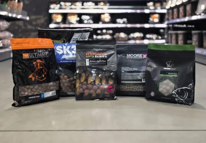 Różne rodzaje kulek na karpia: Marine Fish, SK3 Calamar & Krill, Massive Baits, CC Moore Odyssey XXX, Nashbait Monster Shrimp. Jaki smak kulek na karpia wybierzesz?